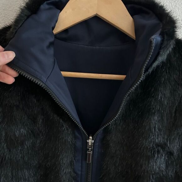 Parkhurst Black Navy Faux Fur reversible Vest Size M - Picture 5 of 7